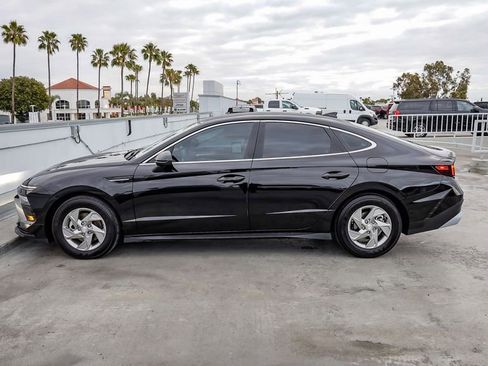 Used 2026 Hyundai Sonata SE FWD image 14