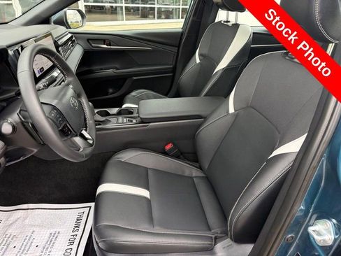 Used 2026 Toyota Camry SE w/ Multimedia Upgrade Package FWD image 16