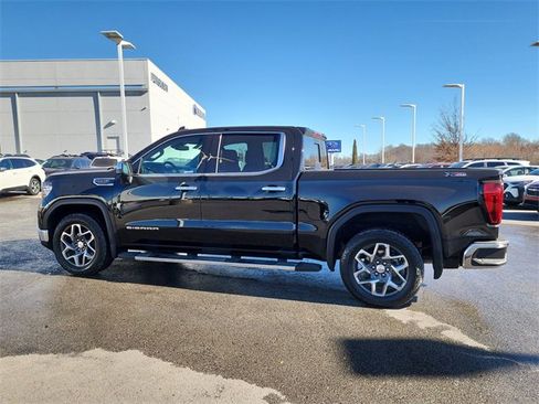 Certified 2023 GMC Sierra 1500 SLT w/ SLT Premium Plus Package image 9