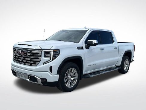 Used 2026 GMC Sierra 1500 Denali w/ Technology Package RWD image 2
