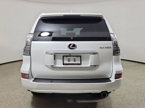 Used 2022 Lexus GX 460 Premium w/ Premium Package AWD/4WD image 6