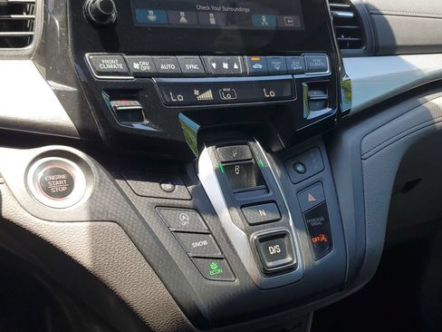 Used 2018 Honda Odyssey Touring image 31