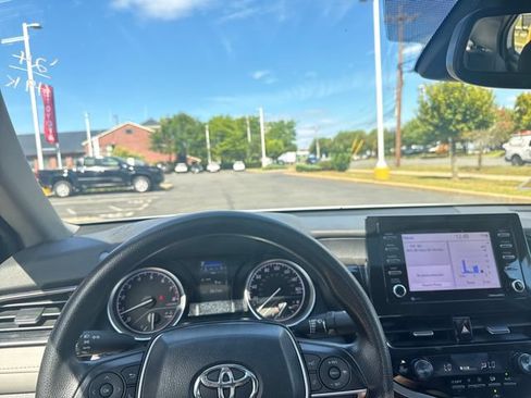 Used 2024 Toyota Camry LE w/ Convenience Package FWD image 17