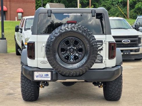 Used 2022 Ford Bronco Wildtrak image 5