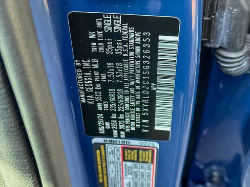 Used 2025 Kia Sorento S w/ Panoramic Sunroof Package image 29