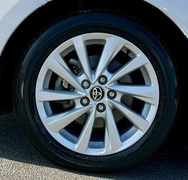 Used 2023 Toyota Camry SE FWD image 27
