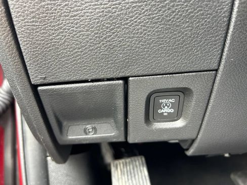 Used 2023 RAM 3500 Limited AWD/4WD image 69