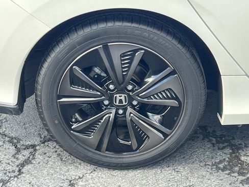 Certified 2019 Honda Civic EX-L image 28