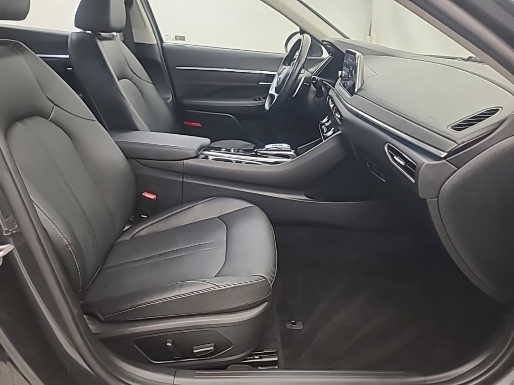 Used 2023 Hyundai Sonata Limited FWD image 14