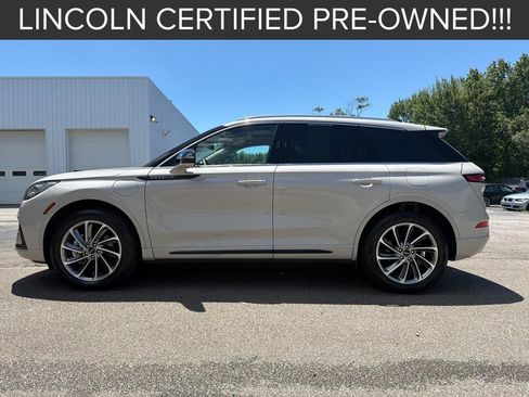 Used 2024 Lincoln Corsair Grand Touring w/ Equipment Group 301A AWD/4WD image 4