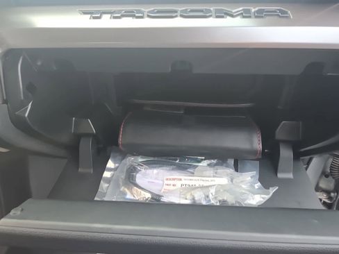 Used 2024 Toyota Tacoma TRD Sport w/ TRD Sport Upgrade Package image 64