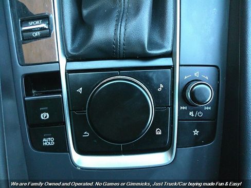 Used 2021 MAZDA MAZDA3 s image 39