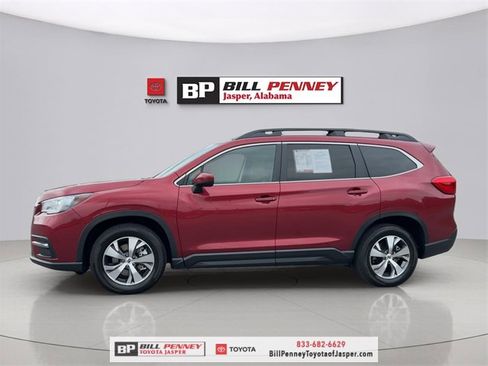 Used 2022 Subaru Ascent Premium w/ Convenience Package image 2