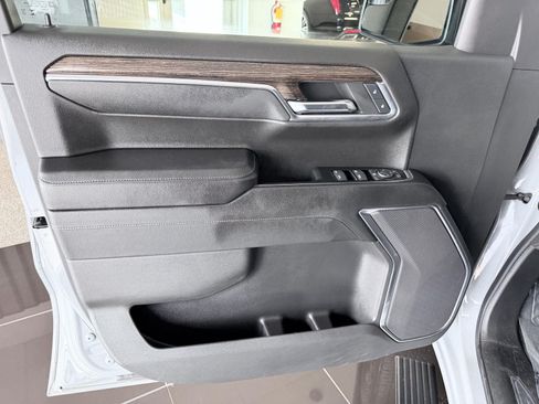 Used 2024 GMC Sierra 1500 Elevation AWD/4WD image 32