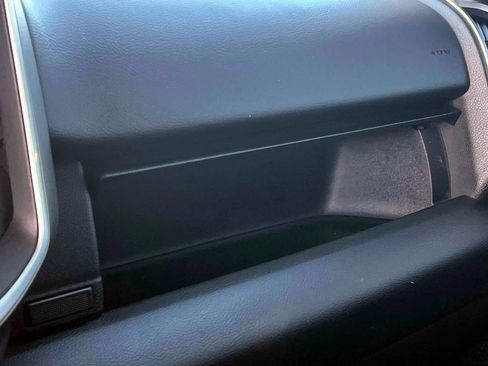 Used 2019 RAM 1500 Big Horn image 29