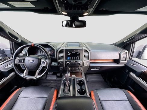 Used 2017 Ford F150 Raptor w/ Equipment Group 802A Luxury image 17