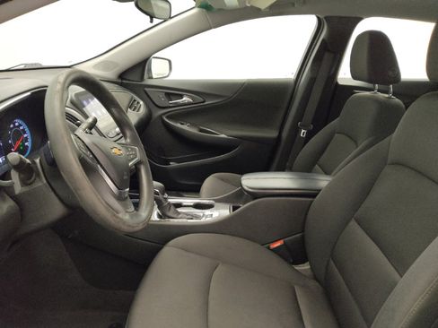 Used 2023 Chevrolet Malibu LT FWD image 17