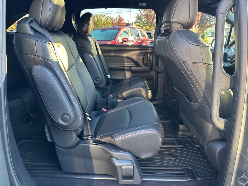 Certified 2026 Toyota Sienna XSE AWD/4WD image 16