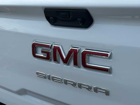 New 2025 GMC Sierra 2500 SLE w/ Preferred Package image 17