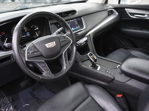 Used 2018 Cadillac XT5 Premium Luxury image 31