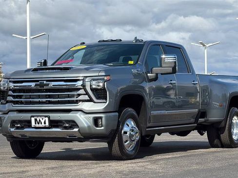 New 2026 Chevrolet Silverado 3500 High Country w/ Technology Package AWD/4WD image 8