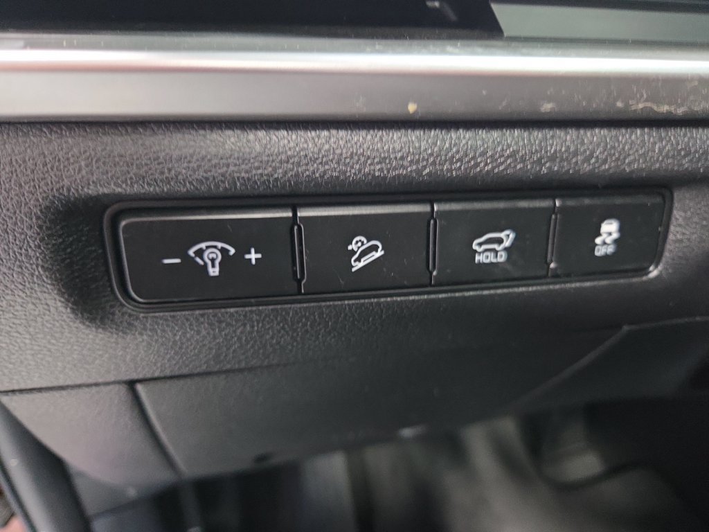 Used 2023 Kia Telluride AWD image 37