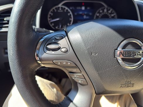 Used 2019 Nissan Murano Platinum AWD/4WD image 17