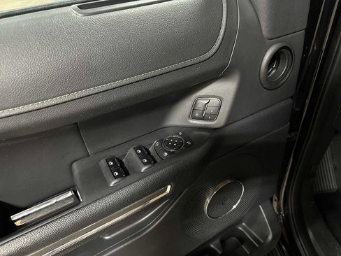 Used 2024 Ford Expedition XLT image 24