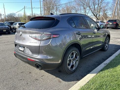 New 2026 Alfa Romeo Stelvio Sprint w/ Convenience Package AWD/4WD image 8