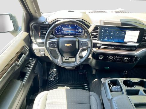 Used 2024 Chevrolet Silverado 1500 LT AWD/4WD image 21
