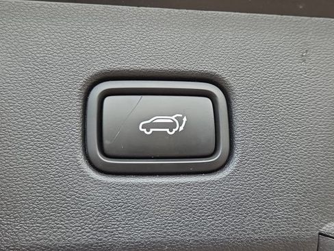 Certified 2023 Hyundai Tucson Limited AWD/4WD image 24