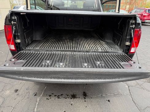 Used 2013 RAM 1500 Express image 12