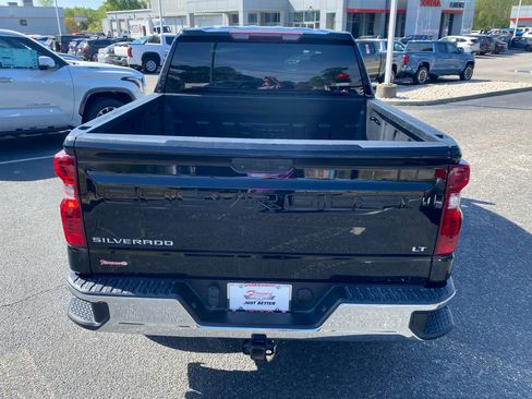 Used 2022 Chevrolet Silverado 1500 LT image 10