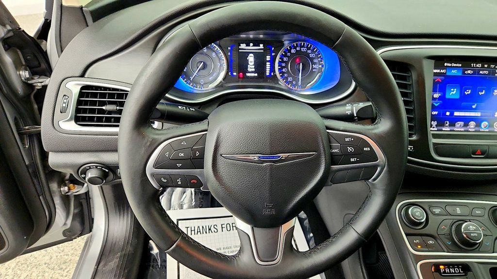 Used 2015 Chrysler 200 Limited w/ Convenience Group FWD image 15