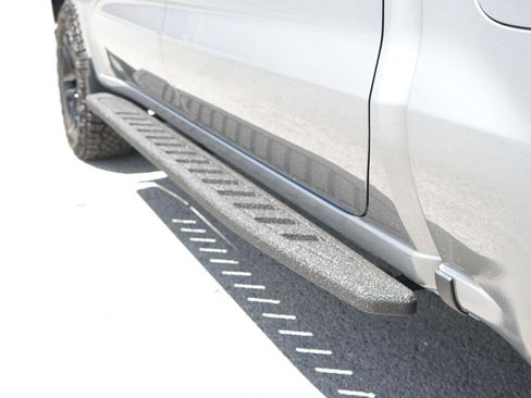 New 2026 Chevrolet Silverado 1500 Custom Trail Boss w/ LPO, Dark Essentials Package AWD/4WD image 10
