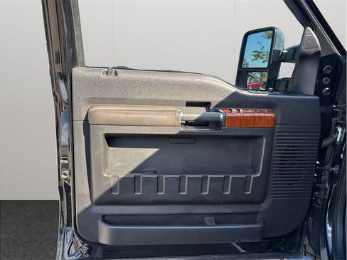 Used 2015 Ford F350 King Ranch AWD/4WD image 20