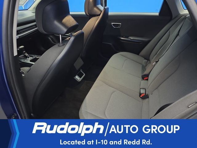 Used 2025 Kia K4 FWD image 23