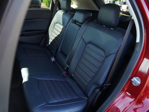 Used 2022 Ford Edge SEL w/ Sport Appearance Package image 12