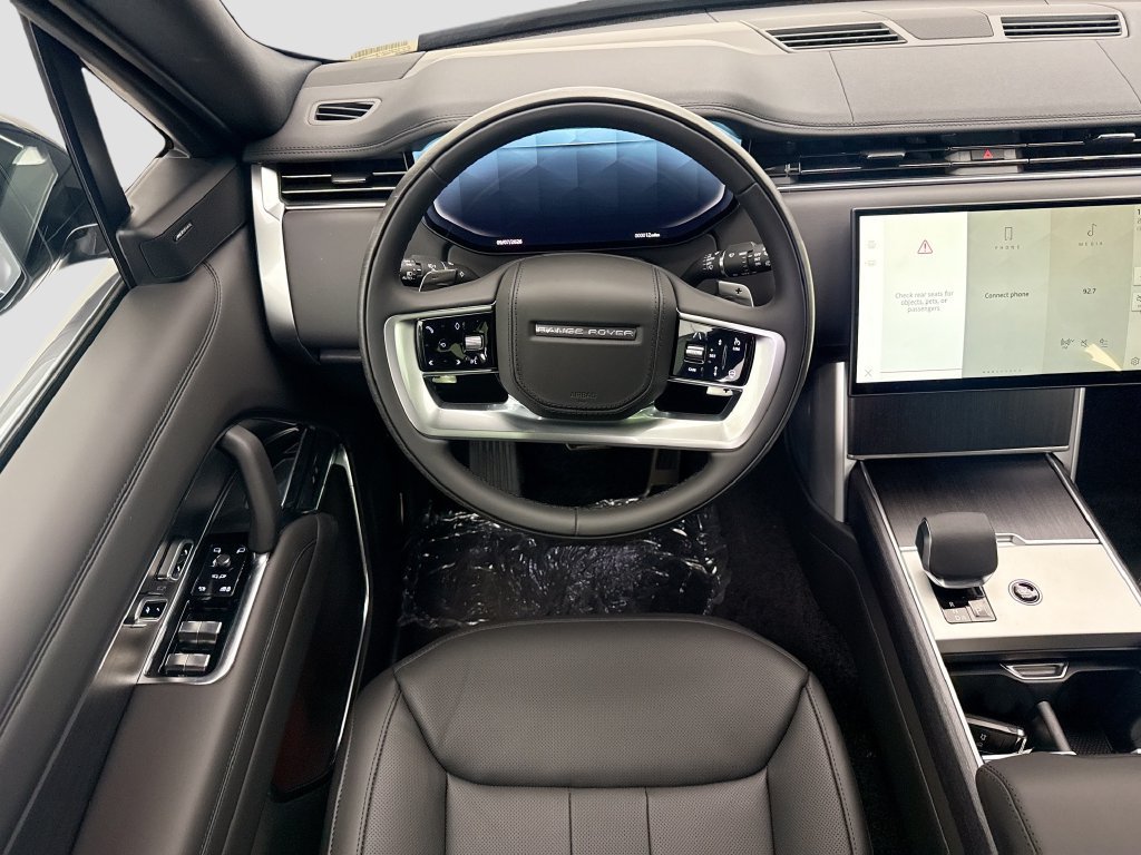 New 2026 Land Rover Range Rover Long Wheelbase SE AWD/4WD image 10