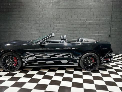 Used 2017 Ford Mustang GT Premium image 13