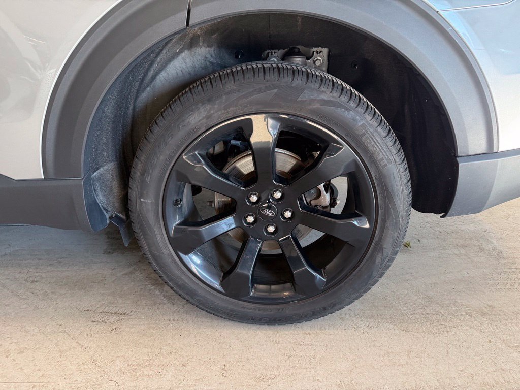 Used 2023 Ford Explorer ST-Line w/ Class IV Trailer Tow Package AWD/4WD image 37
