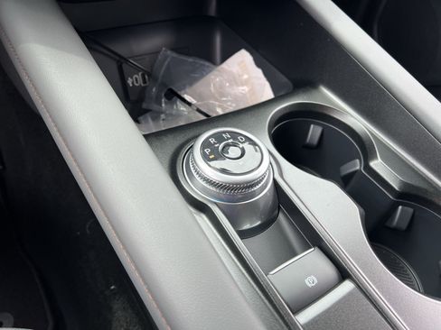 New 2026 Ford Explorer Active AWD/4WD image 22