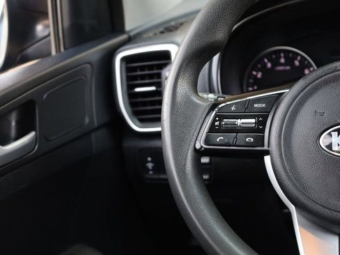 Used 2022 Kia Sportage LX image 31