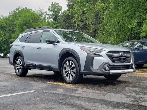 Used 2024 Subaru Outback Limited image 1