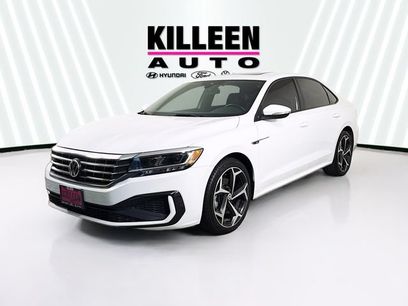 Used 2022 Volkswagen Passat 2.0T R-Line