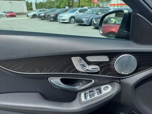 Used 2015 Mercedes-Benz C 300 4MATIC Sedan image 9
