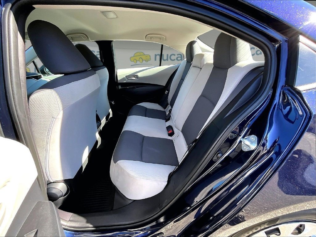 Used 2026 Toyota Corolla LE FWD image 15