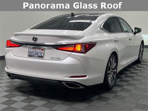 Certified 2021 Lexus ES 350 w/ Premium Package image 6