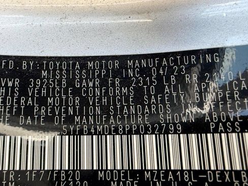 Used 2023 Toyota Corolla LE FWD image 28