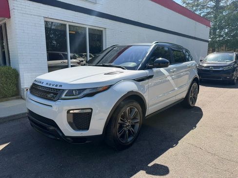 Used 2018 Land Rover Range Rover Evoque Landmark Edition image 2